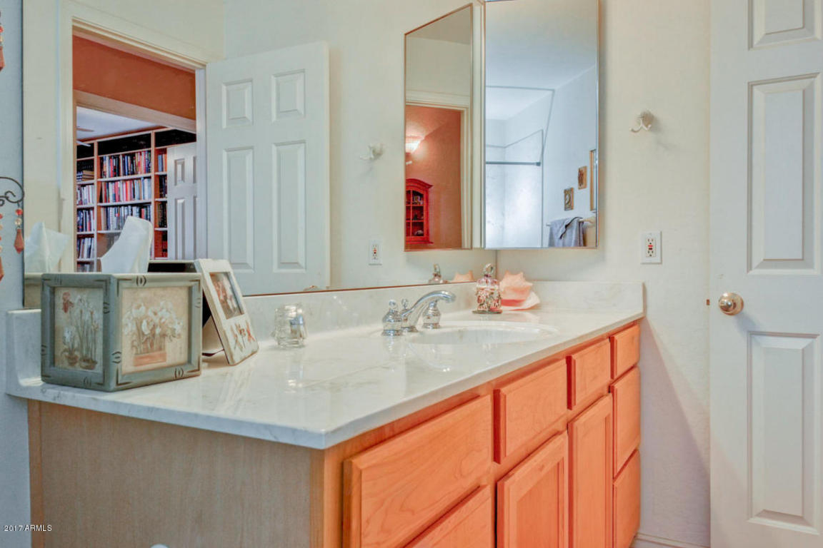 9527 E Greenway St, Mesa, AZ 85207 photo 18