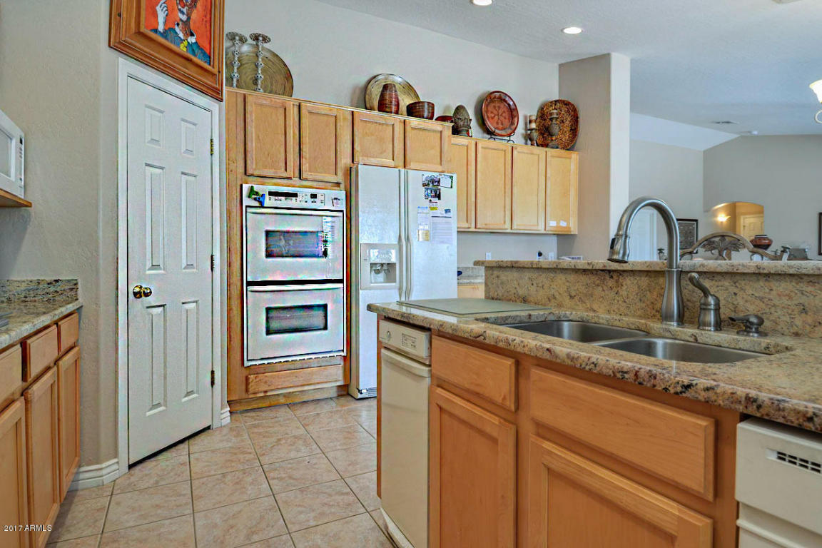 9527 E Greenway St, Mesa, AZ 85207 photo 14
