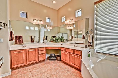 809 E Blue Eagle Ln, Phoenix, AZ 85086 photo 13