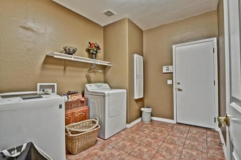 809 E Blue Eagle Ln, Phoenix, AZ 85086 photo 20