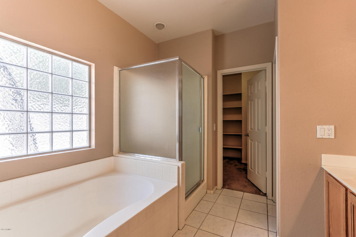 4032 W Hackamore Dr, Phoenix, AZ 85083 photo 7