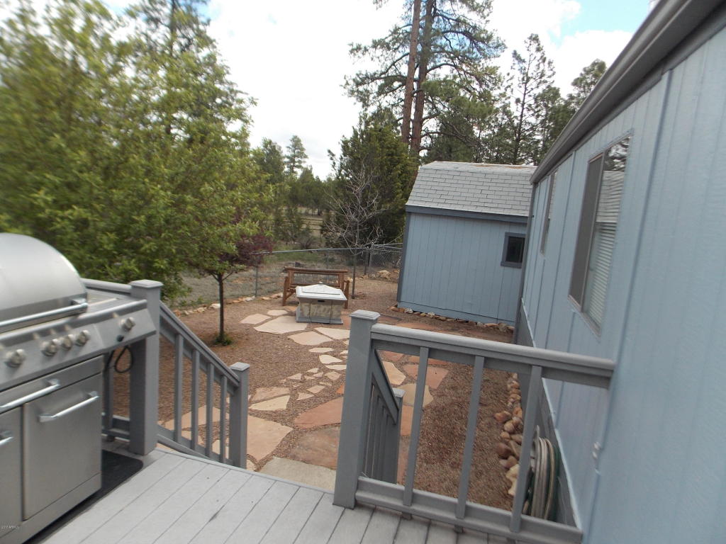 1978 Rustling Pine Dr, Overgaard, AZ 85933 photo 15