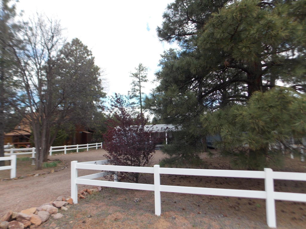 1978 Rustling Pine Dr, Overgaard, AZ 85933 photo 23