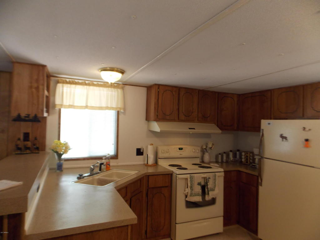 1978 Rustling Pine Dr, Overgaard, AZ 85933 photo 5