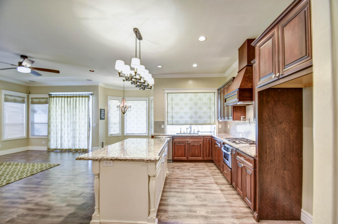 1295 W Bruce Ave, Gilbert, AZ 85233 photo 16