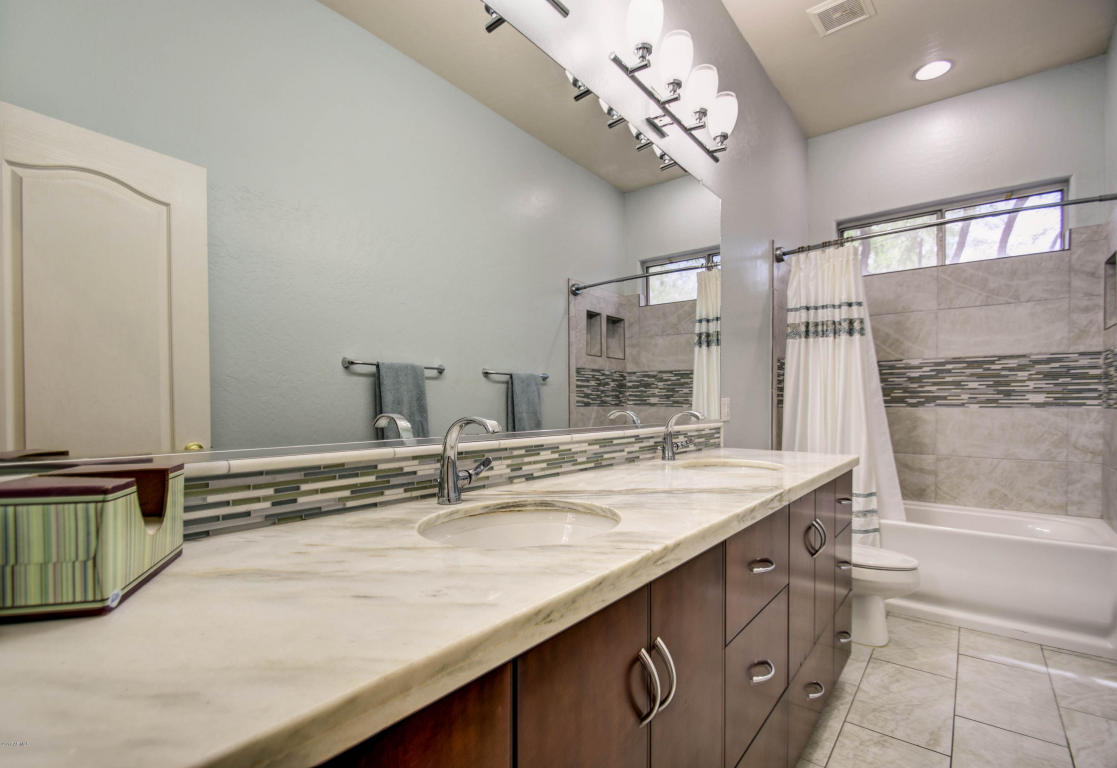 1295 W Bruce Ave, Gilbert, AZ 85233 photo 6