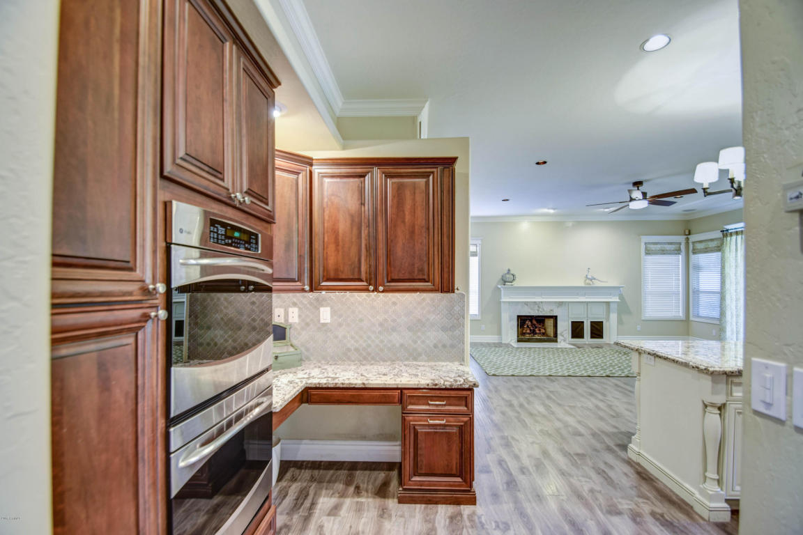 1295 W Bruce Ave, Gilbert, AZ 85233 photo 12