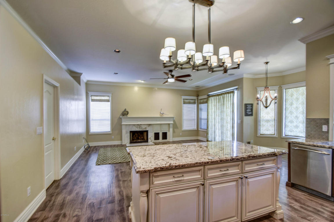 1295 W Bruce Ave, Gilbert, AZ 85233 photo 18