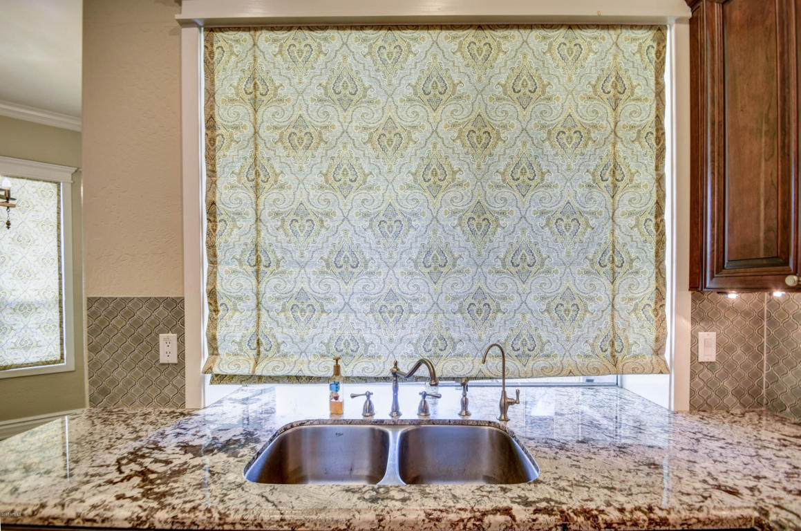 1295 W Bruce Ave, Gilbert, AZ 85233 photo 15