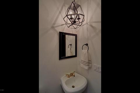 4510 N 8th Pl, Phoenix, AZ 85014 photo 26