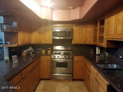 737 E Tuckey Ln, Phoenix, AZ 85014 photo 11