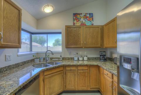 533 E Wescott Dr, Phoenix, AZ 85024 photo 5