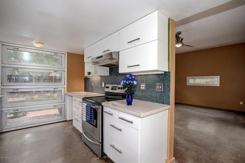 2543 E Winston Dr, Phoenix, AZ 85042 photo 8