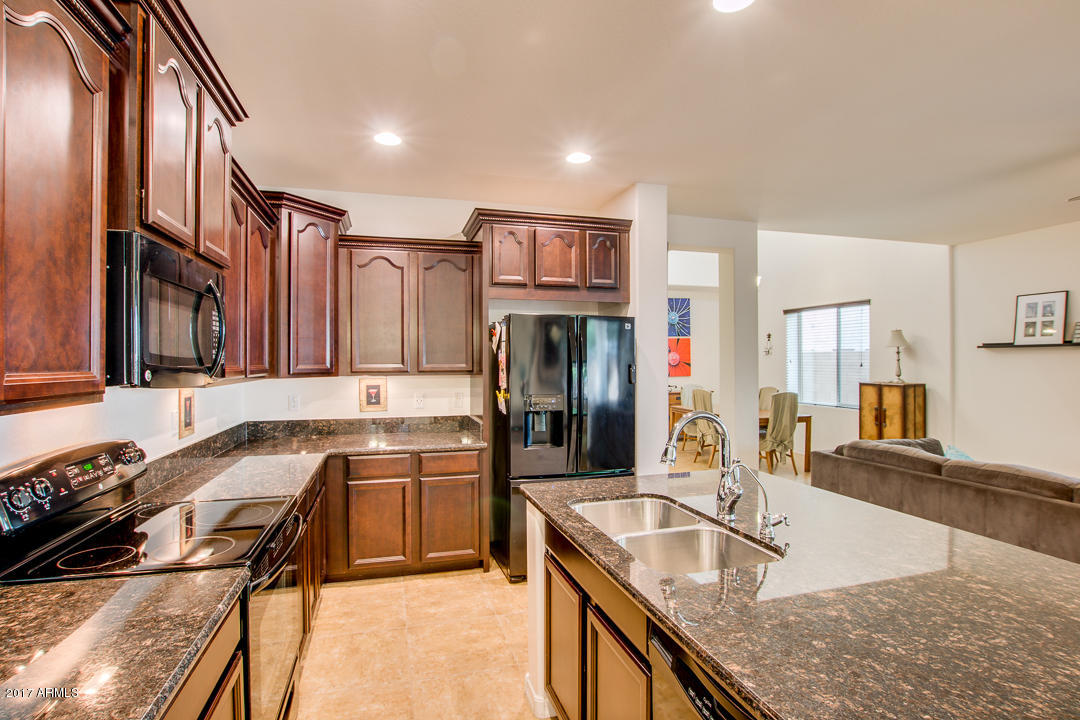3031 E Ivanhoe St, Gilbert, AZ 85295 photo 12