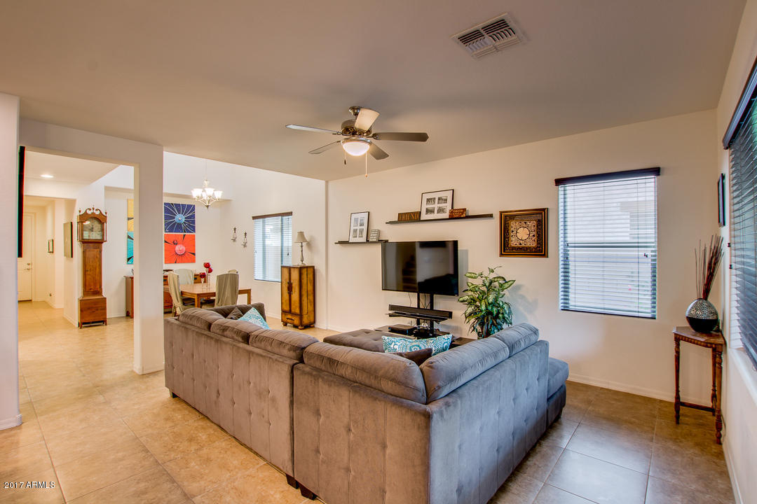 3031 E Ivanhoe St, Gilbert, AZ 85295 photo 9
