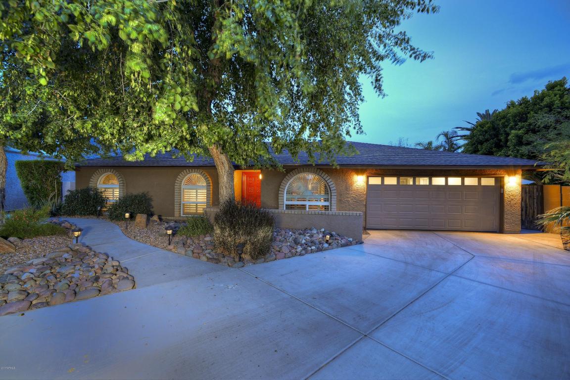 1823 E Harmont Dr, Phoenix, AZ 85020 photo 1