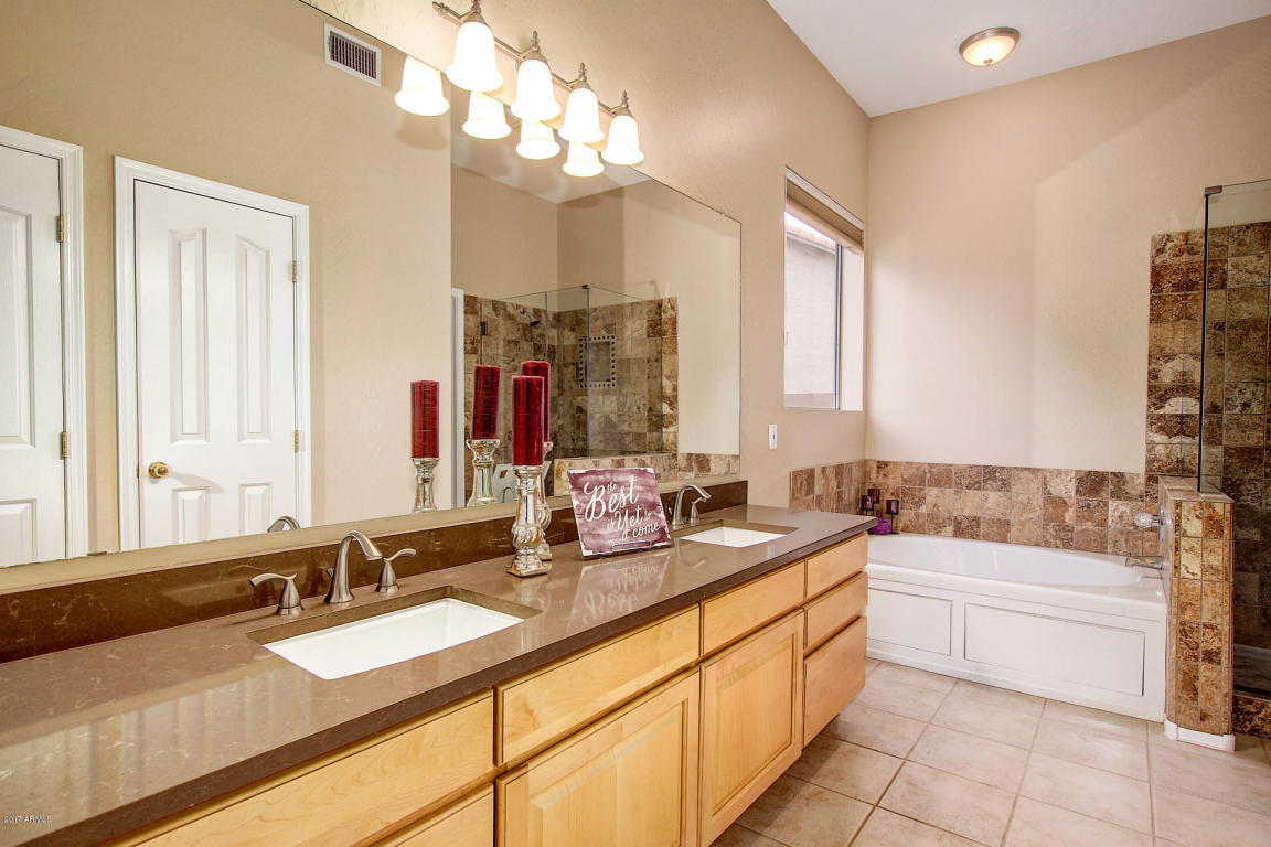 1210 E Sheffield Ct, Gilbert, AZ 85296 photo 21
