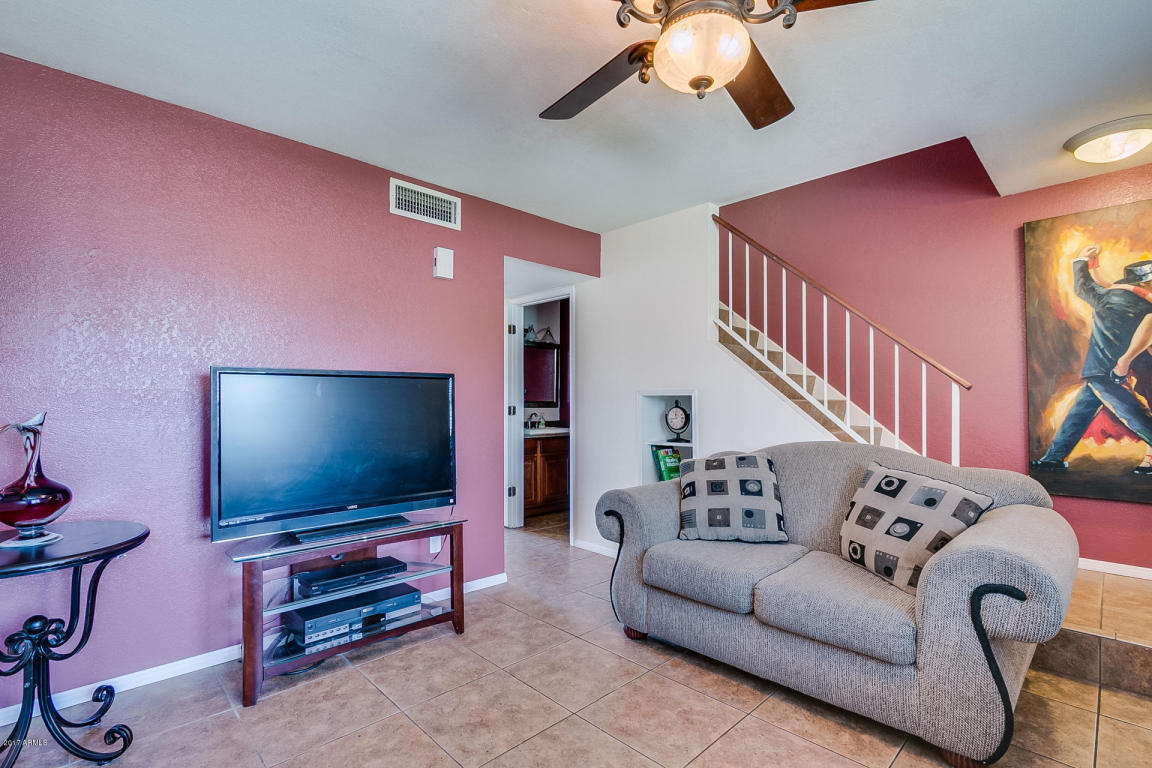 933 E Lodge Dr, Tempe, AZ 85283 photo 5