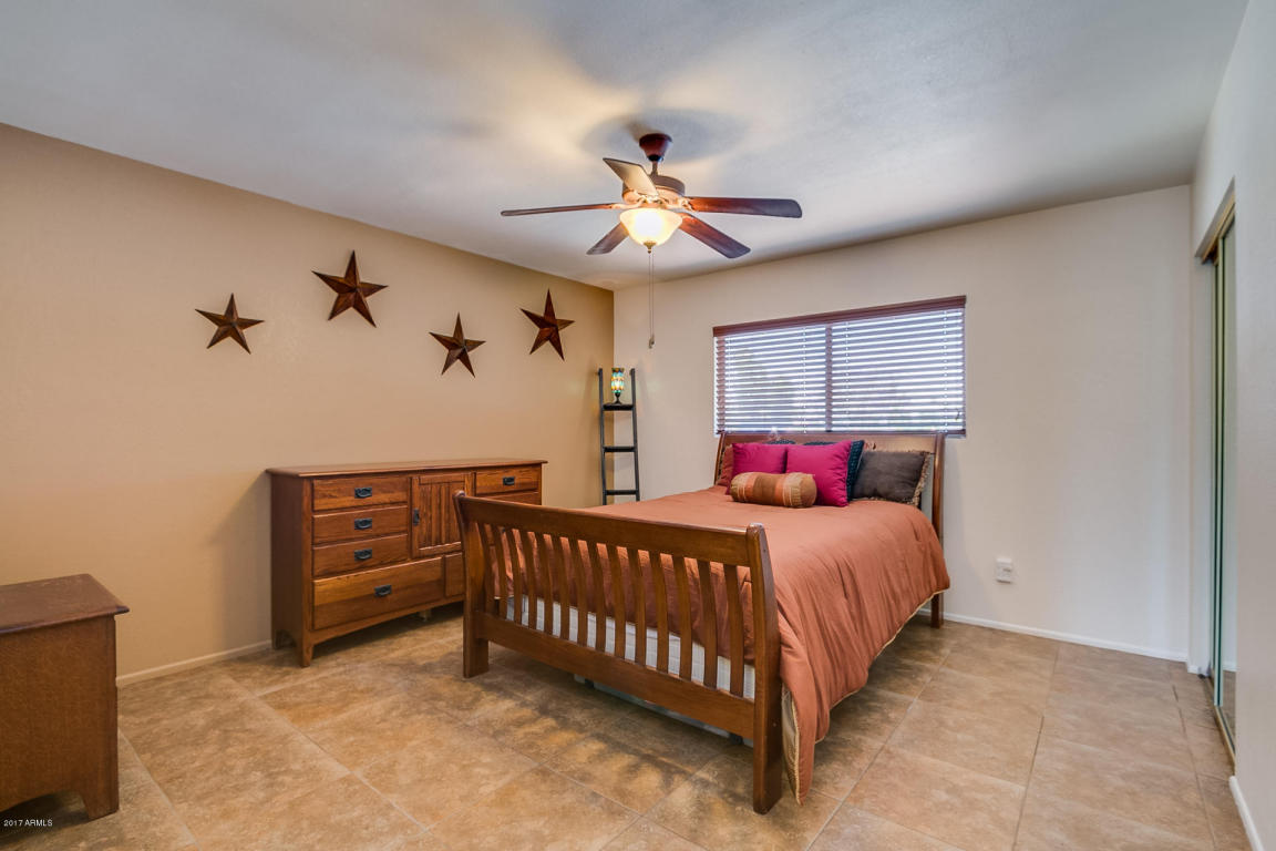 933 E Lodge Dr, Tempe, AZ 85283 photo 12