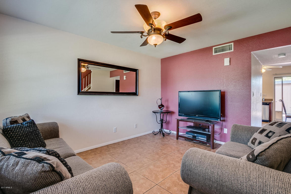 933 E Lodge Dr, Tempe, AZ 85283 photo 4