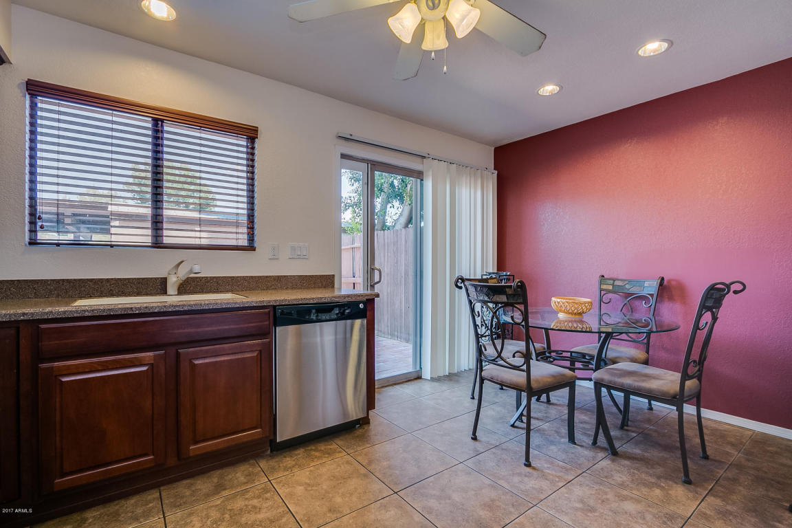 933 E Lodge Dr, Tempe, AZ 85283 photo 10