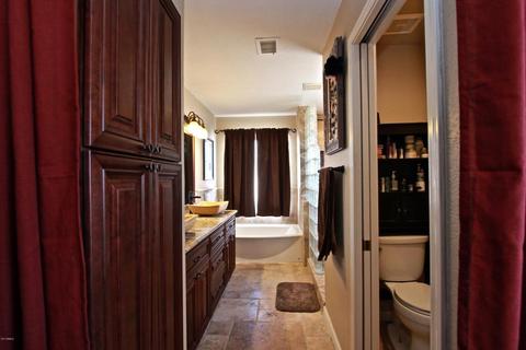 574 W Mesquite St, Gilbert, AZ 85233 photo 9