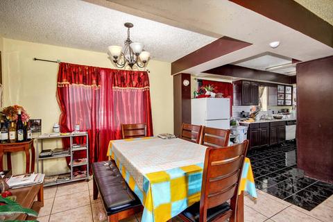 3212 W Montecito Ave, Phoenix, AZ 85017 photo 6