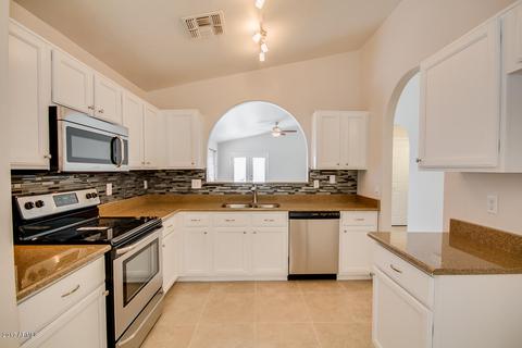 657 W Dublin St, Gilbert, AZ 85233 photo 3