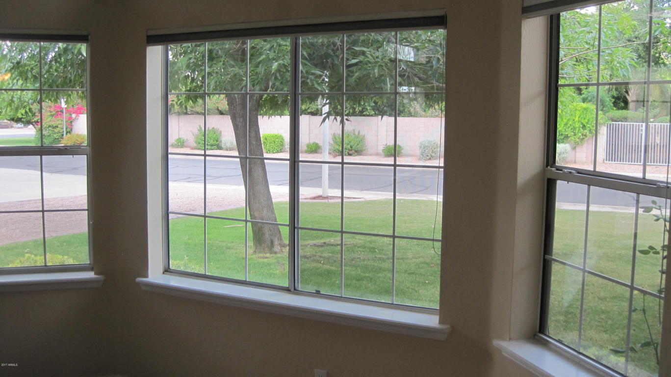 634 N Falcon Dr, Gilbert, AZ 85234 photo 7