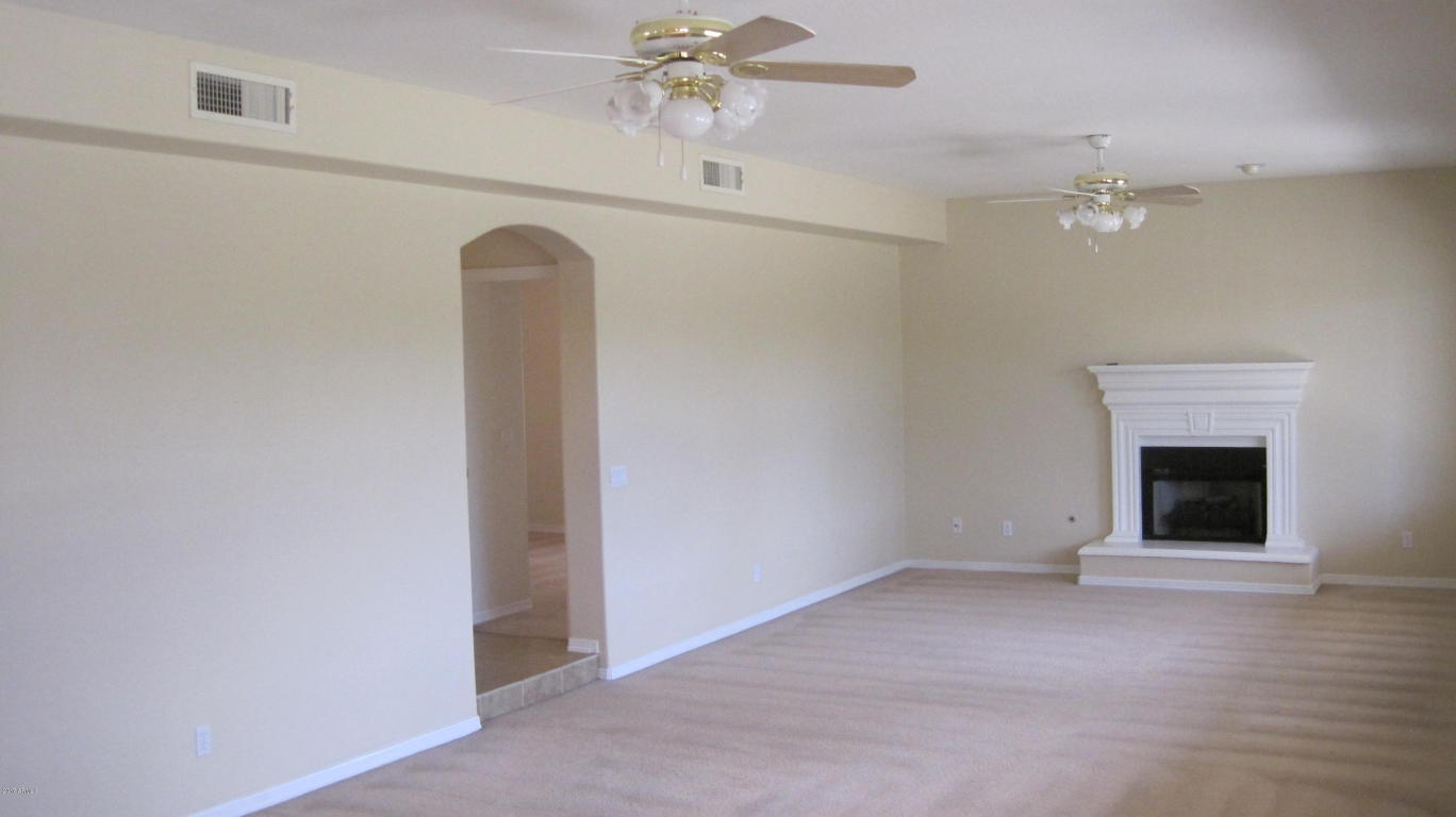 634 N Falcon Dr, Gilbert, AZ 85234 photo 22