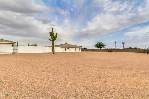 10111 E Fenimore Rd, Mesa, AZ 85207 photo 50