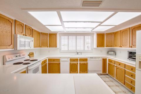 10111 E Fenimore Rd, Mesa, AZ 85207 photo 12