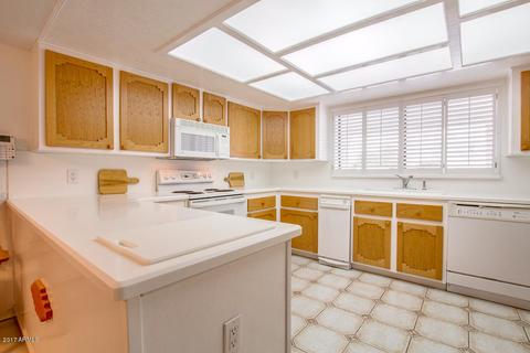 10111 E Fenimore Rd, Mesa, AZ 85207 photo 11