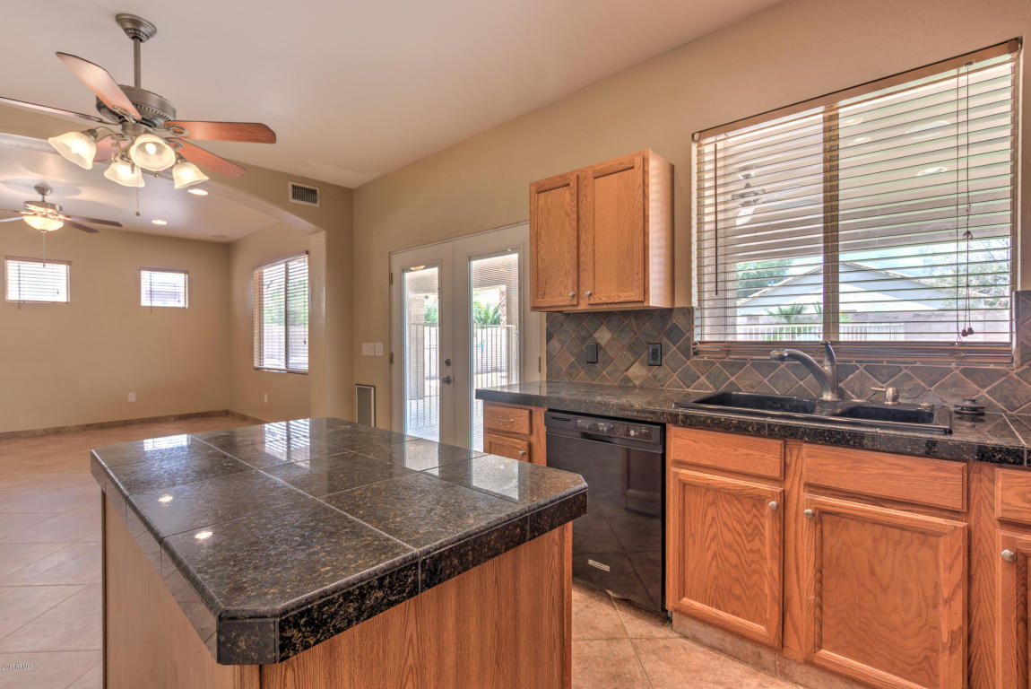 2474 W Ironstone Ave, Apache Junction, AZ 85120 photo 18