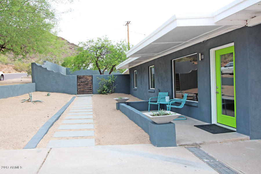 1539 E Hatcher Rd, Phoenix, AZ 85020 photo 2