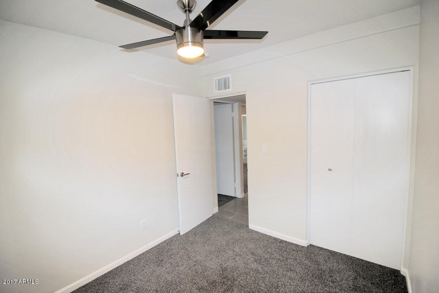 1539 E Hatcher Rd, Phoenix, AZ 85020 photo 12