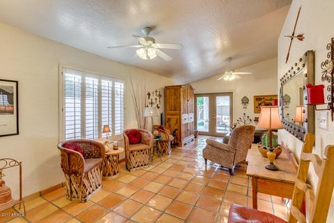 810 E Glenhaven Dr, Phoenix, AZ 85048 photo 3