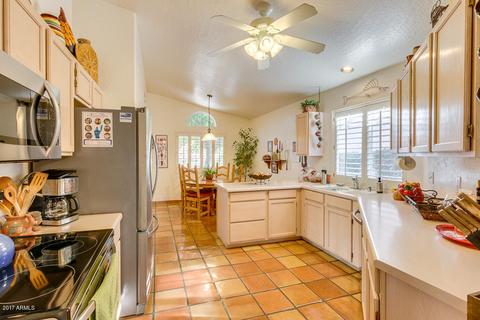 810 E Glenhaven Dr, Phoenix, AZ 85048 photo 9