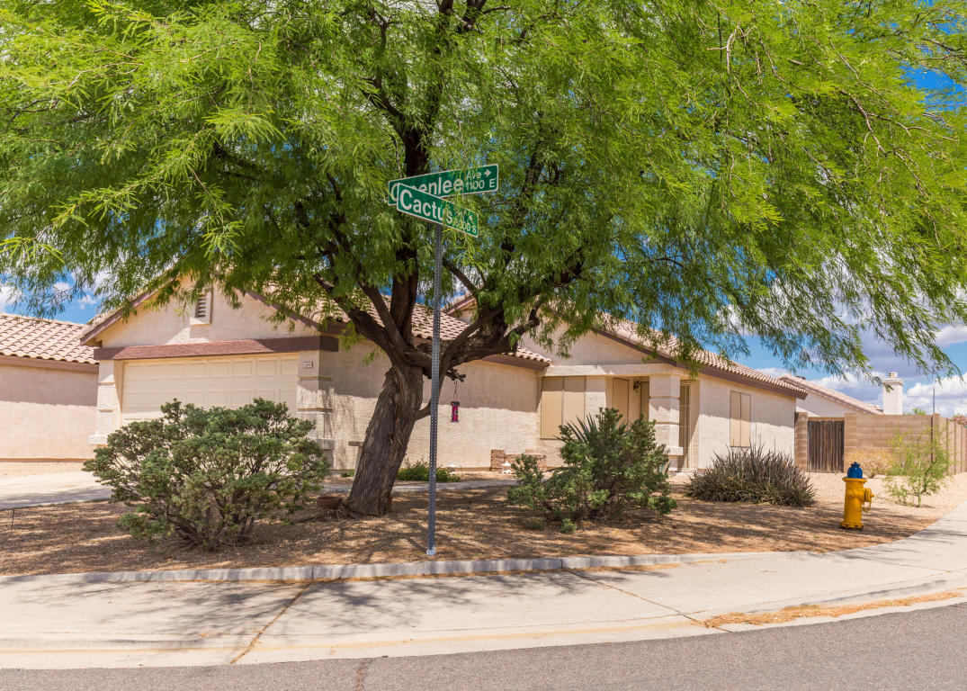 1094 E Greenlee Ave, Apache Junction, AZ 85119 photo 1
