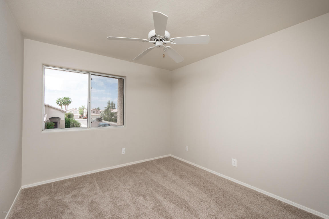 3926 E Morrow Dr, Phoenix, AZ 85050 photo 13