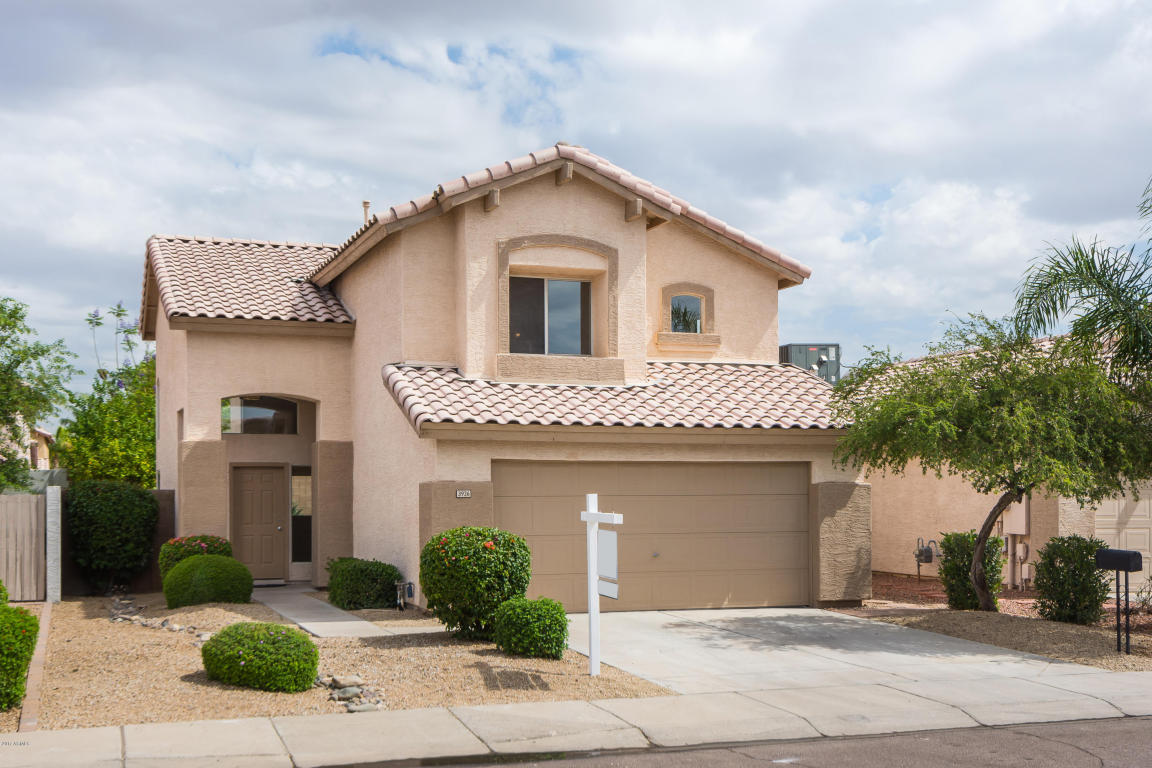 3926 E Morrow Dr, Phoenix, AZ 85050 photo 1
