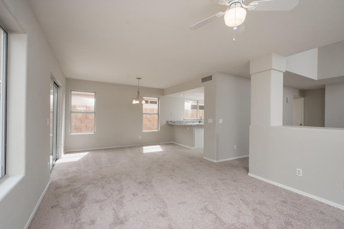 3926 E Morrow Dr, Phoenix, AZ 85050 photo 5