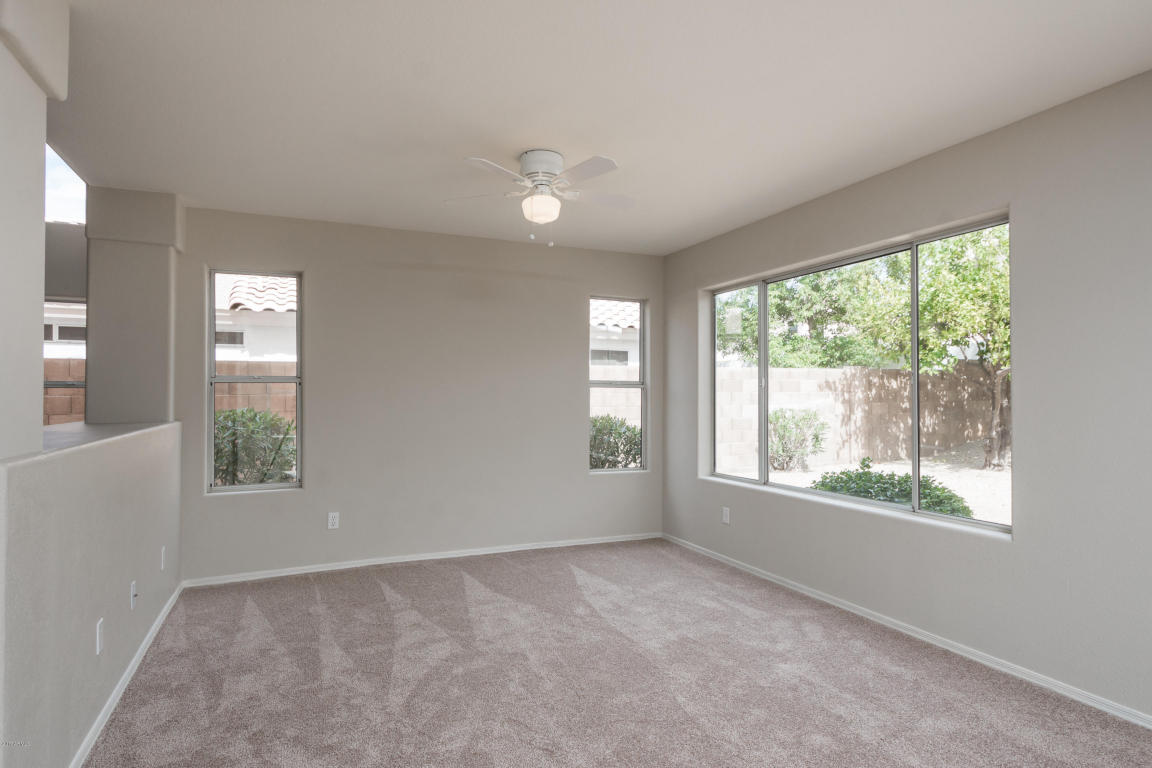3926 E Morrow Dr, Phoenix, AZ 85050 photo 4