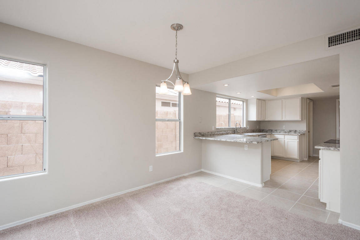 3926 E Morrow Dr, Phoenix, AZ 85050 photo 6