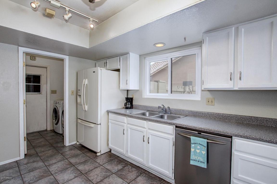 444 E Meadows Ln, Gilbert, AZ 85234 photo 16
