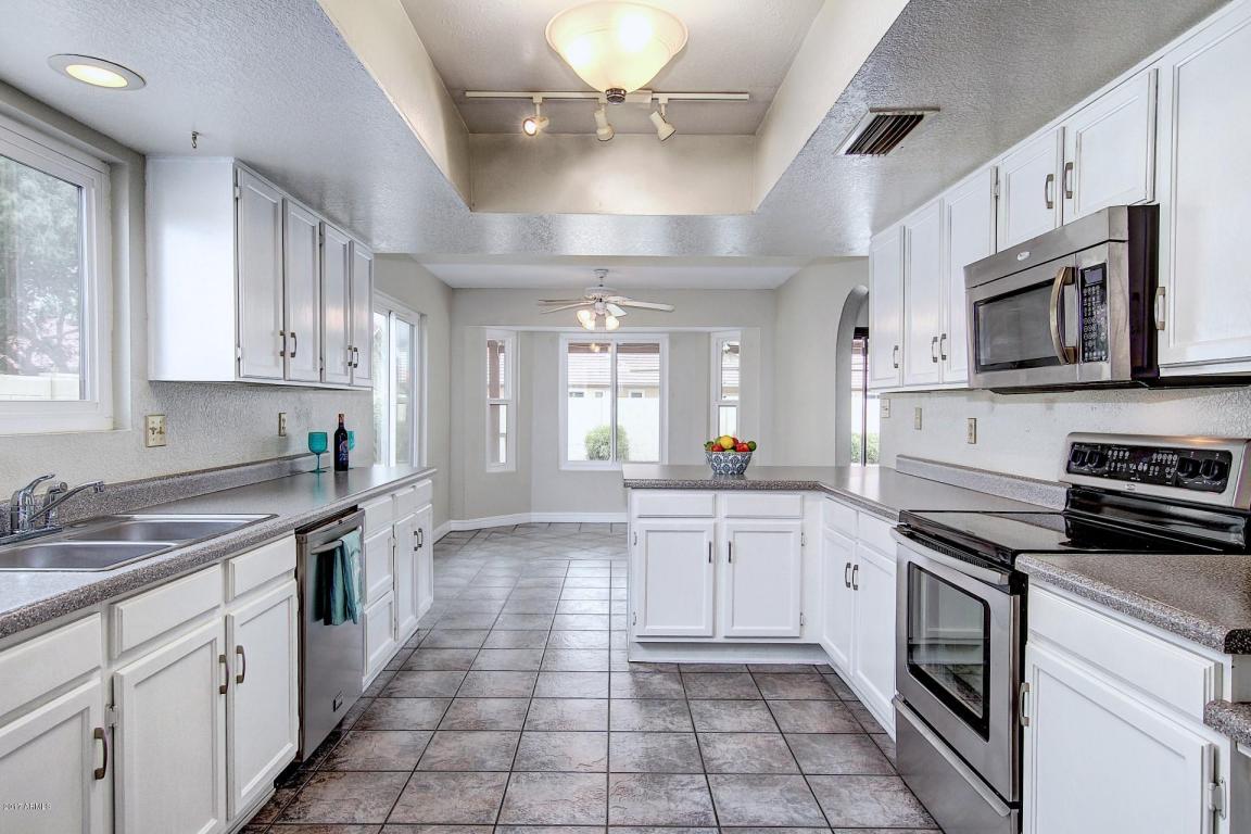 444 E Meadows Ln, Gilbert, AZ 85234 photo 13