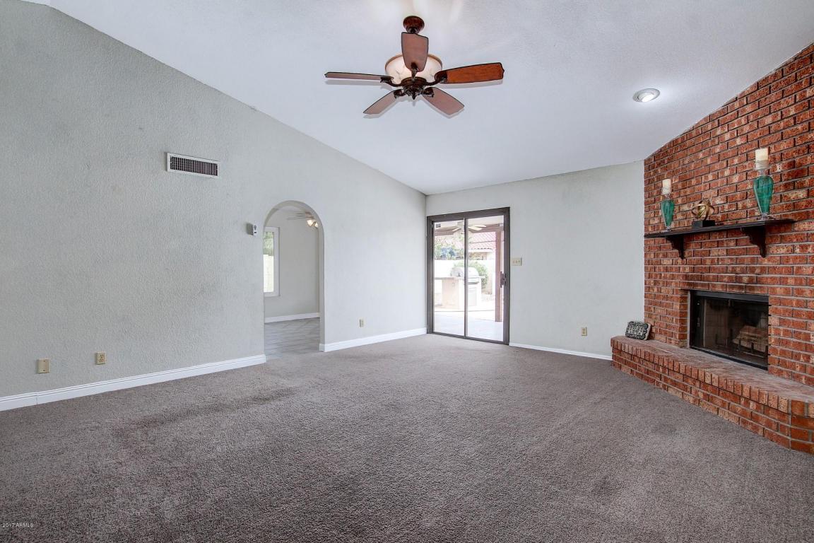 444 E Meadows Ln, Gilbert, AZ 85234 photo 7