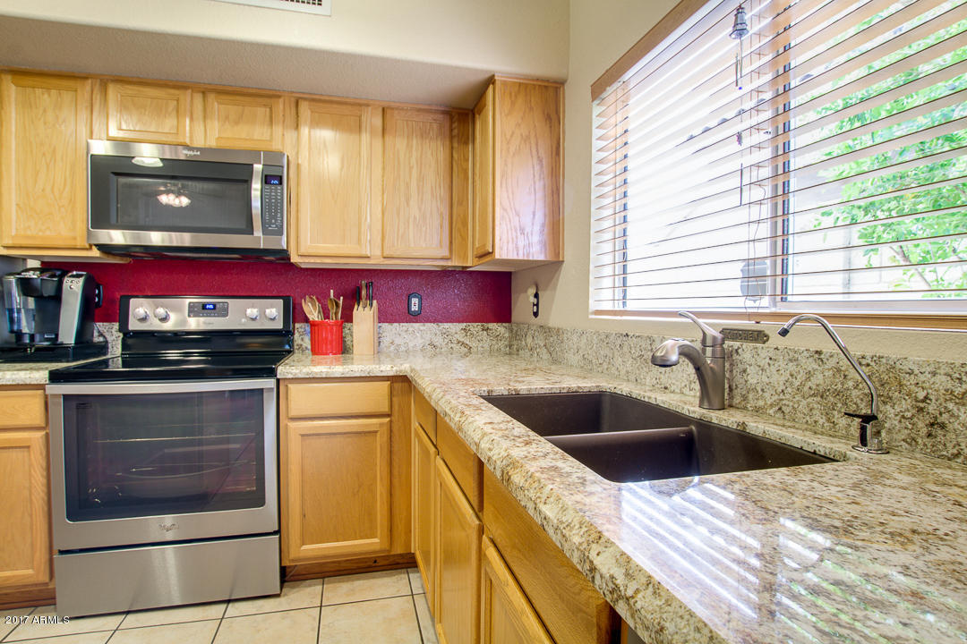 4308 E South Fork Dr, Phoenix, AZ 85044 photo 9