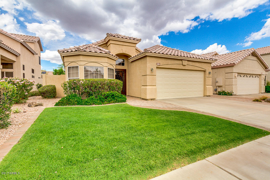 4308 E South Fork Dr, Phoenix, AZ 85044 photo 1