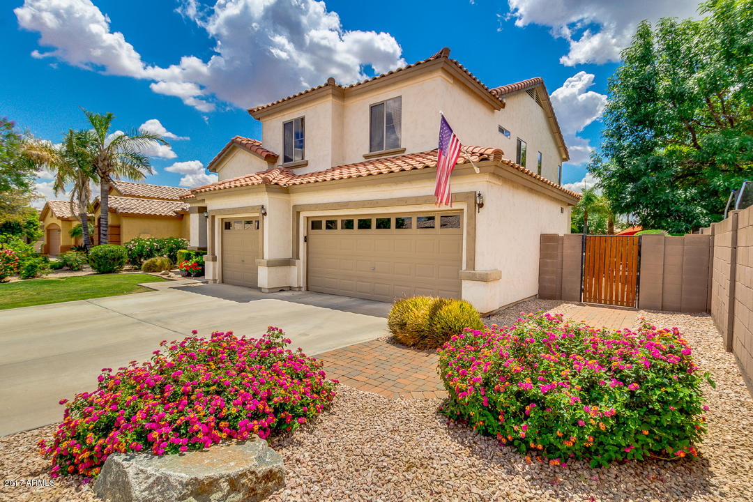 2805 E Stottler Ct, Gilbert, AZ 85296 photo 3